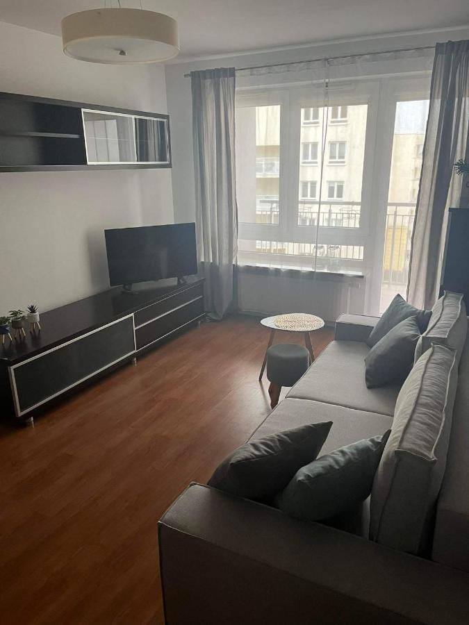 Klimatyzacja - Przy Centrum Onkologii Klinice Novum Dla Pary Badz 4 Osob Βαρσοβία Εξωτερικό φωτογραφία